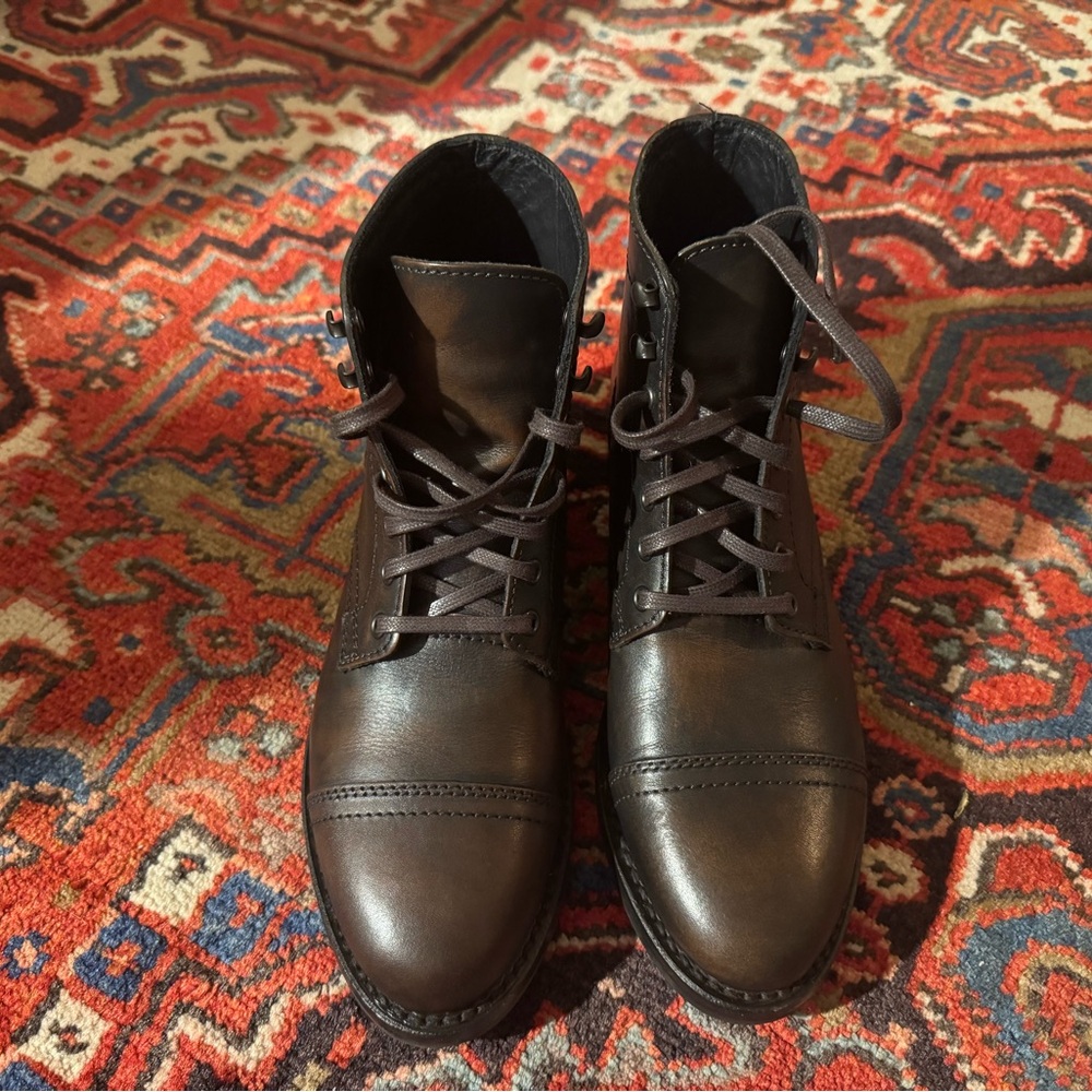 New In Box Thursday Boots Womens Black Coffee Leather Captain Boot Size 8.5 - Picture 4 of 12